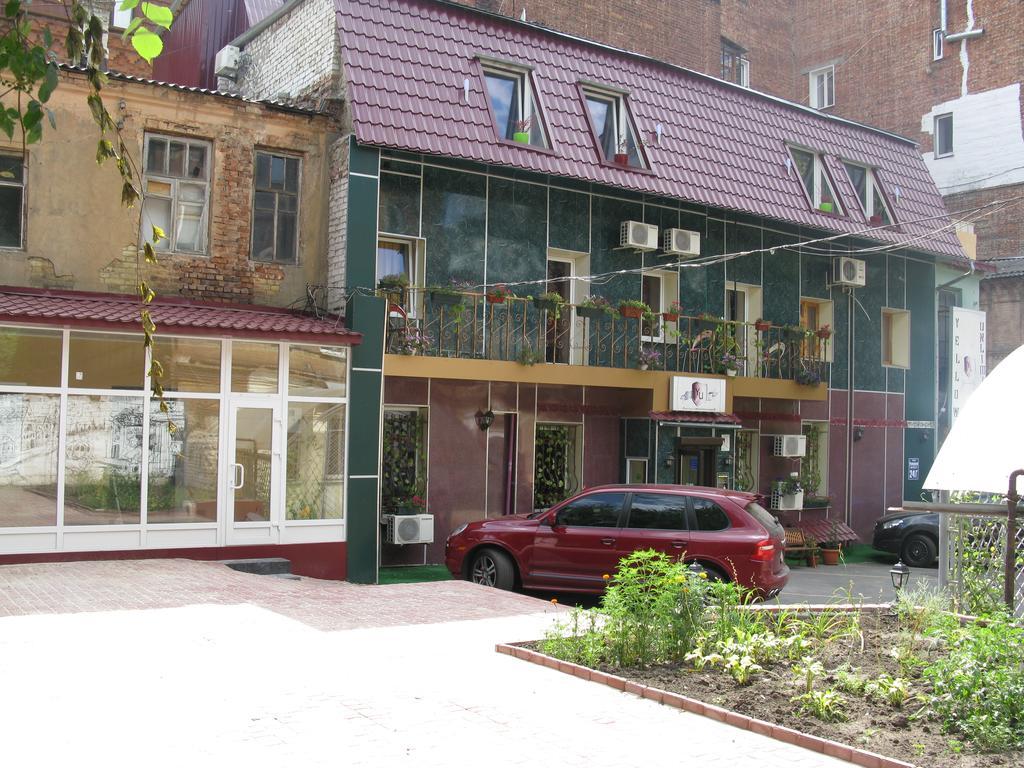 黄色无限4号酒店 哈尔科夫 外观 照片